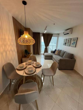 Apartamento frente al mar